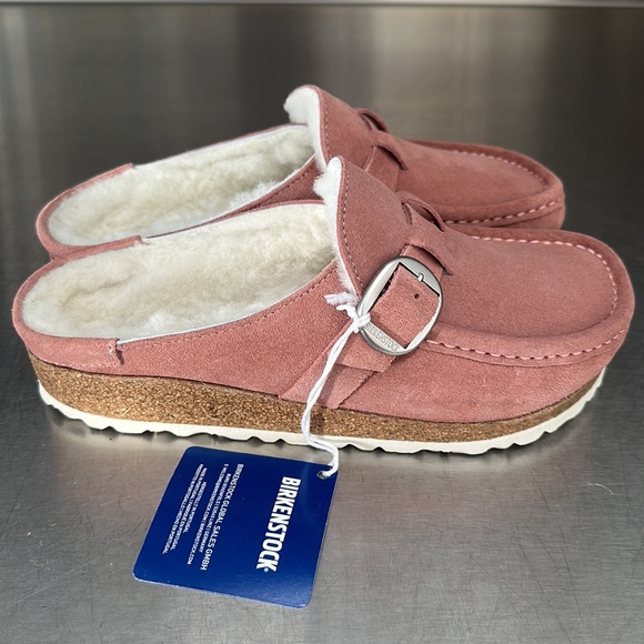 Birkenstock Buckley Shearling mules in pink clay. New in original box! - Picture 9 of 10